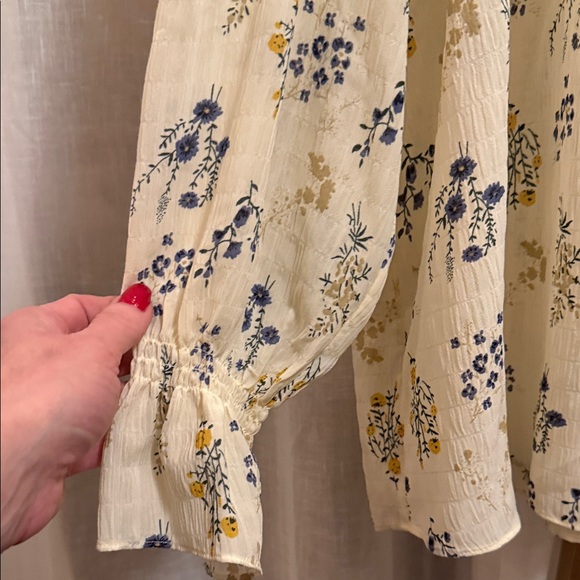 ba&sh Cream and Blue Floral Blouse - Picture 2 of 8